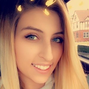 Meet your Posher, Kelsey